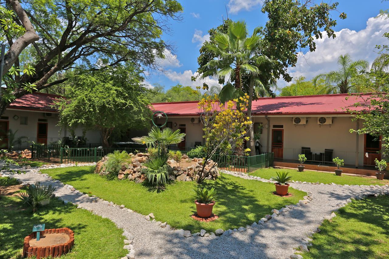 Minen Hotel Tsumeb Zewnętrze zdjęcie