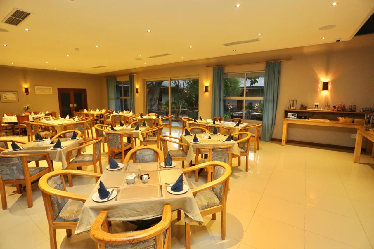 Minen Hotel Tsumeb Zewnętrze zdjęcie