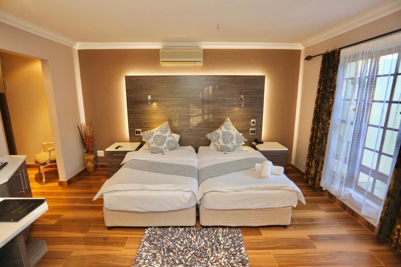 Minen Hotel Tsumeb Zewnętrze zdjęcie