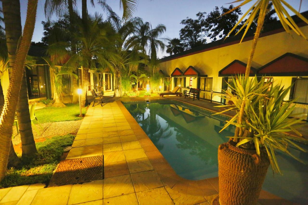 Minen Hotel Tsumeb Zewnętrze zdjęcie